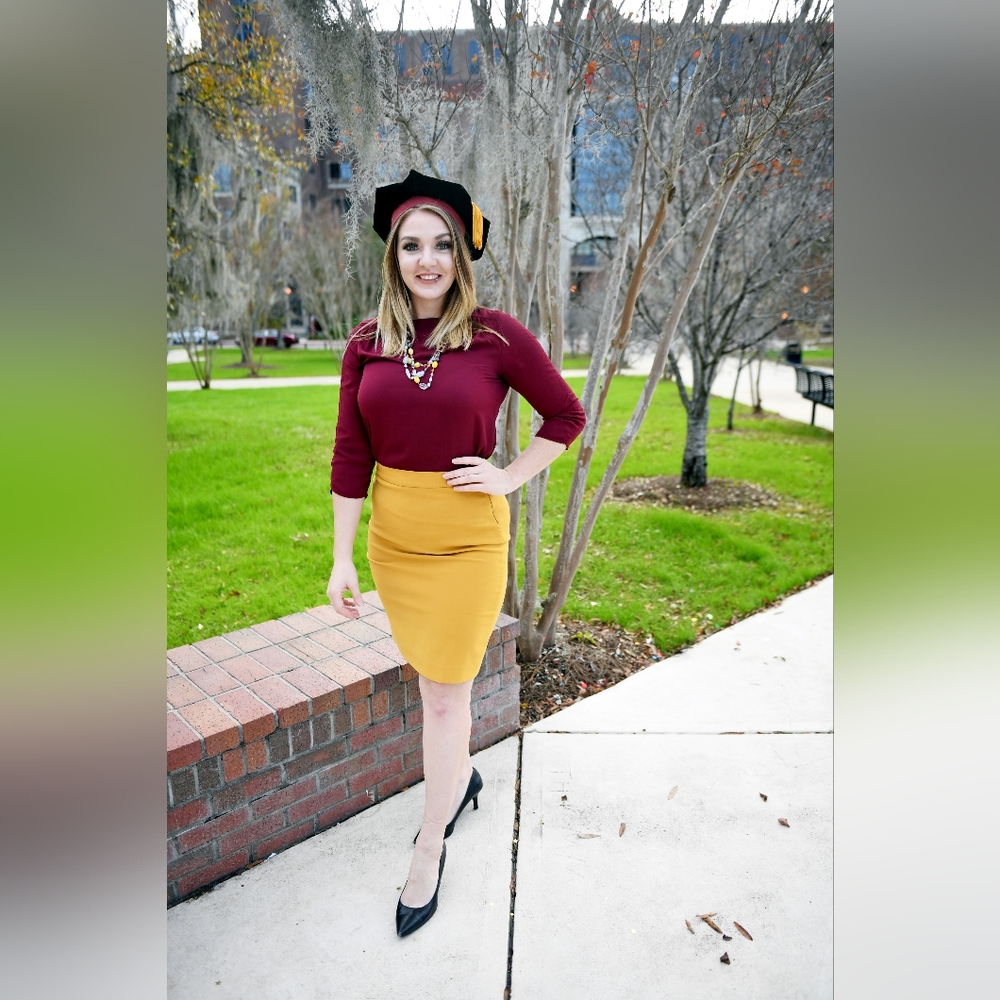 The Limited Mustard Yellow Pencil Skirt Size 6 | Stretchy, Office, Fall Style